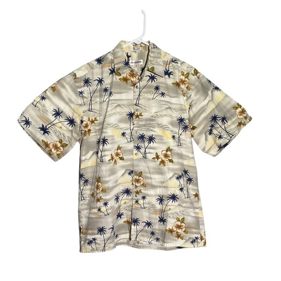 Pierre Cardin Hawaiian Shirt Mens‎ M Short Sleeve Beach Island - Picture 1 of 3
